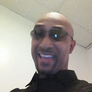 Meet your Posher, Nikia